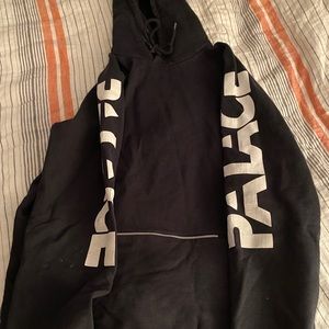 Palace Pull over hoodie w/ zip up pocket